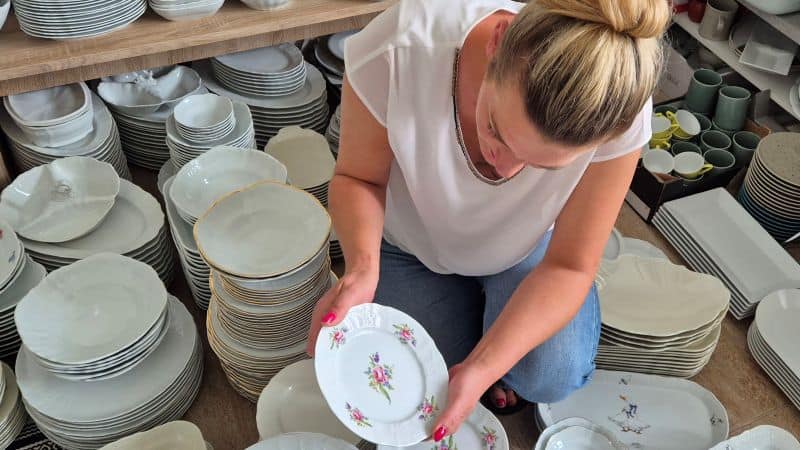 Co znamená II. jakost u porcelánu?