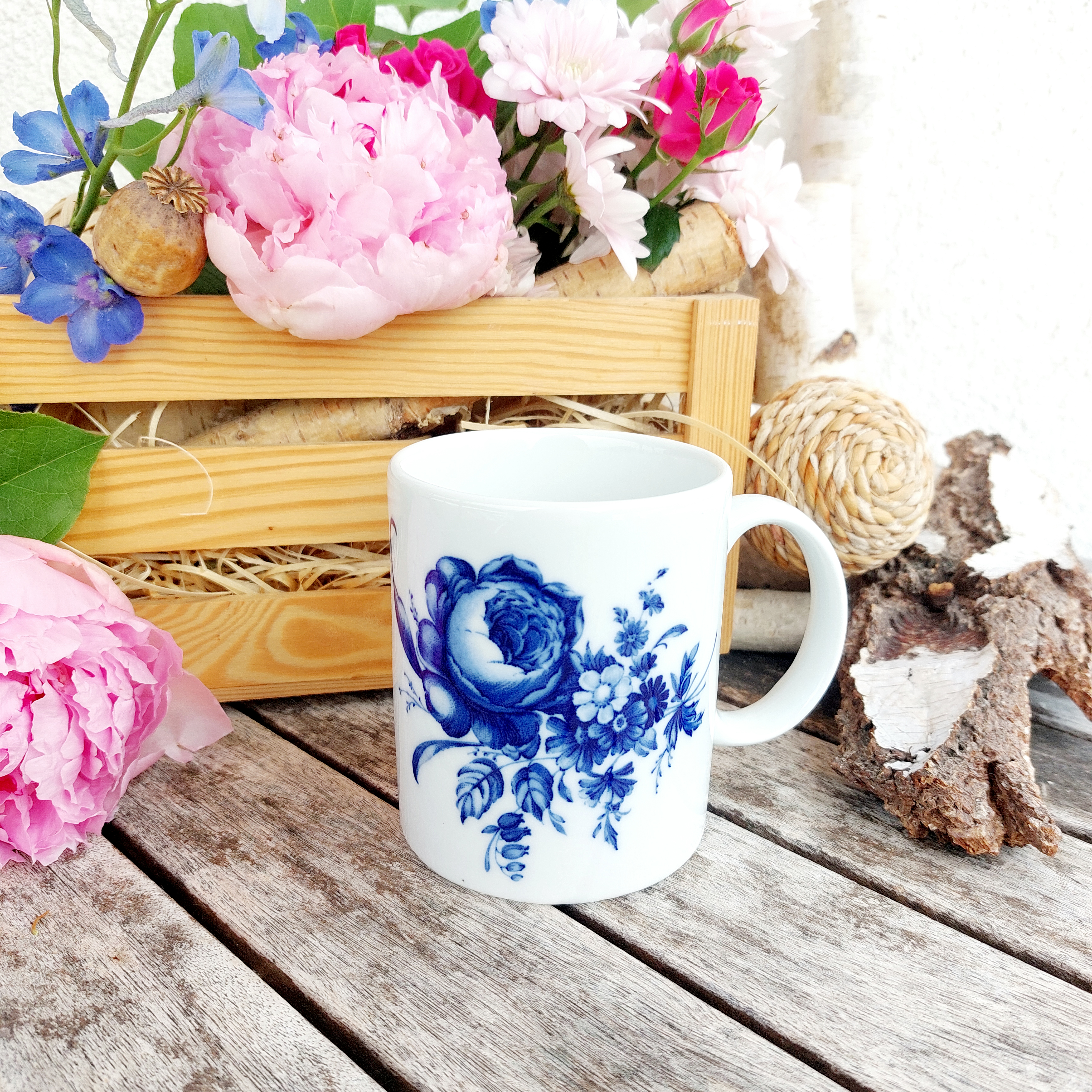 SIK hrnek 310 ml, modrá růže, Český porcelán Dubí
