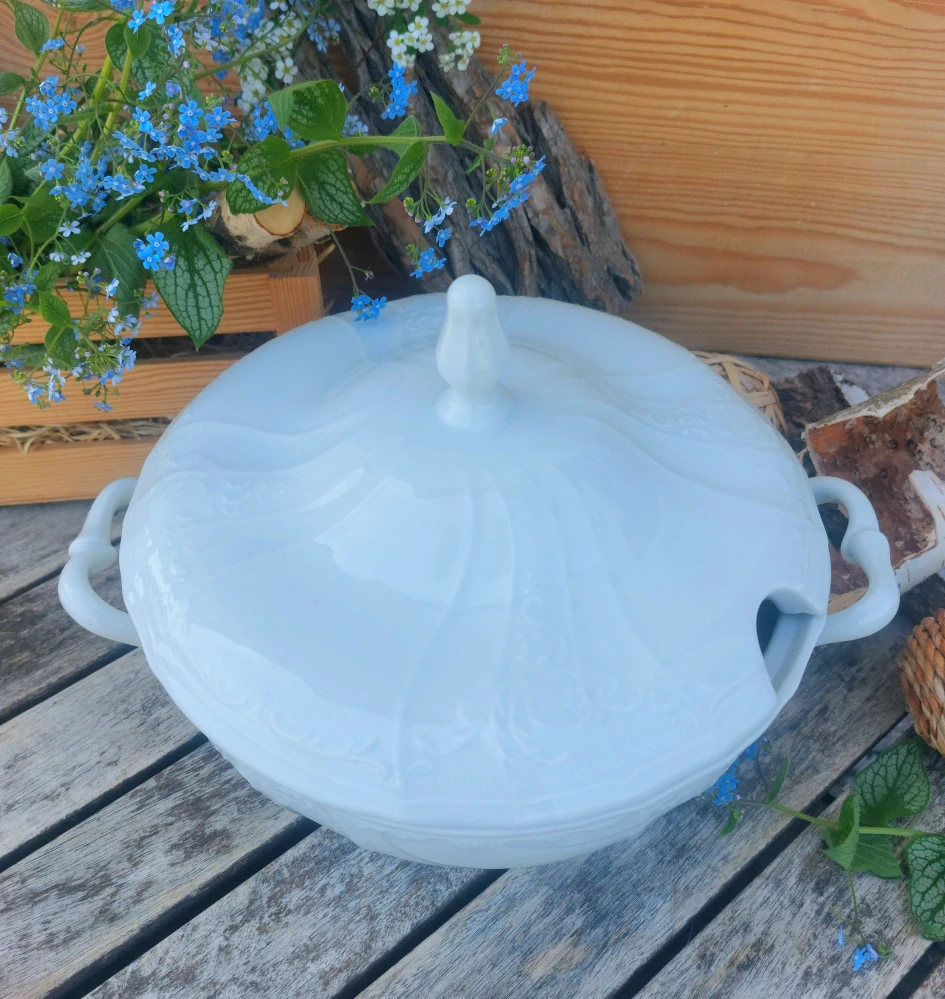 BERNADOTTE polévková mísa 2500 ml, bílá, Thun 1794