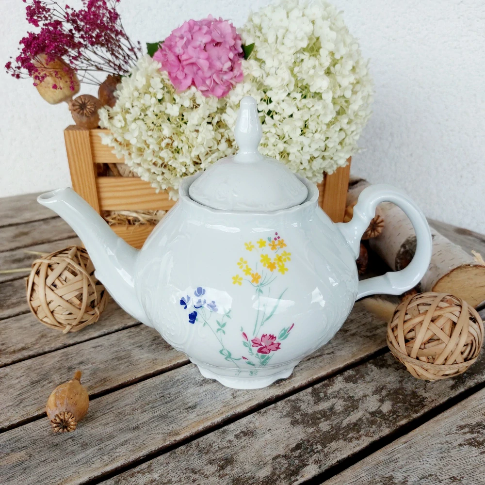 BERNADOTTE konvice čajová 1200 ml, barevné květiny, Thun 1794