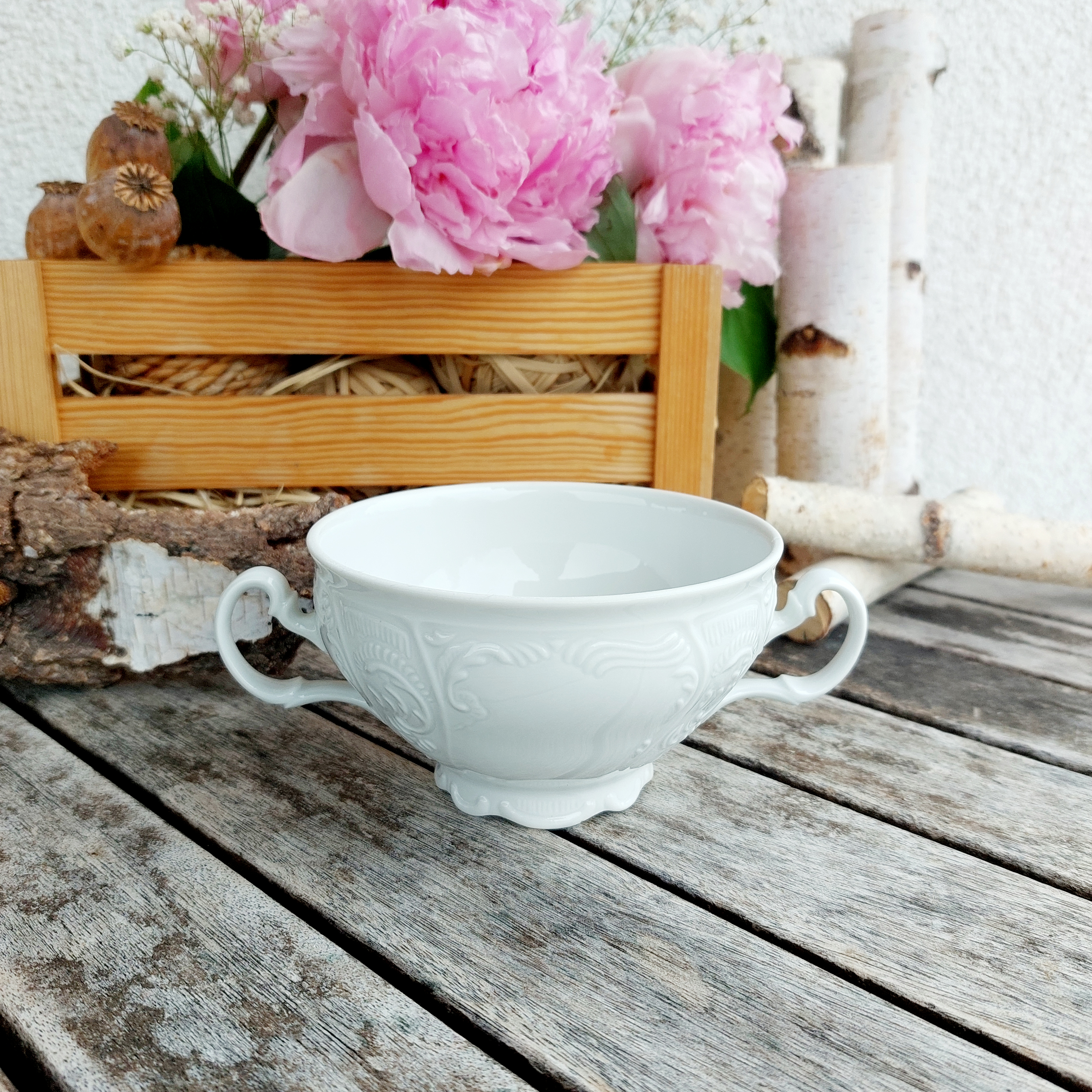 BERNADOTTE šálek / bujón na polévku 360 ml, bílý, Thun 1794