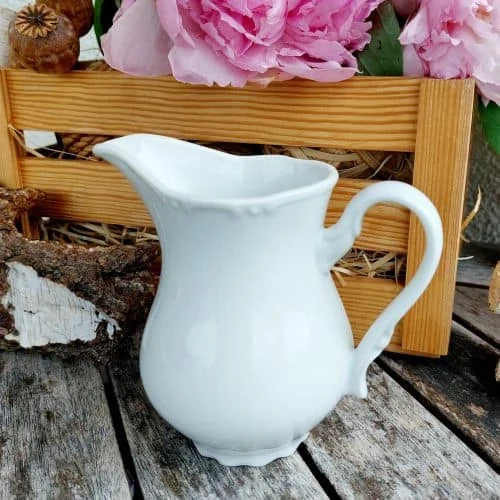 CONSTANCE mlékovka vysoká 250 ml, bílá, Thun 1794