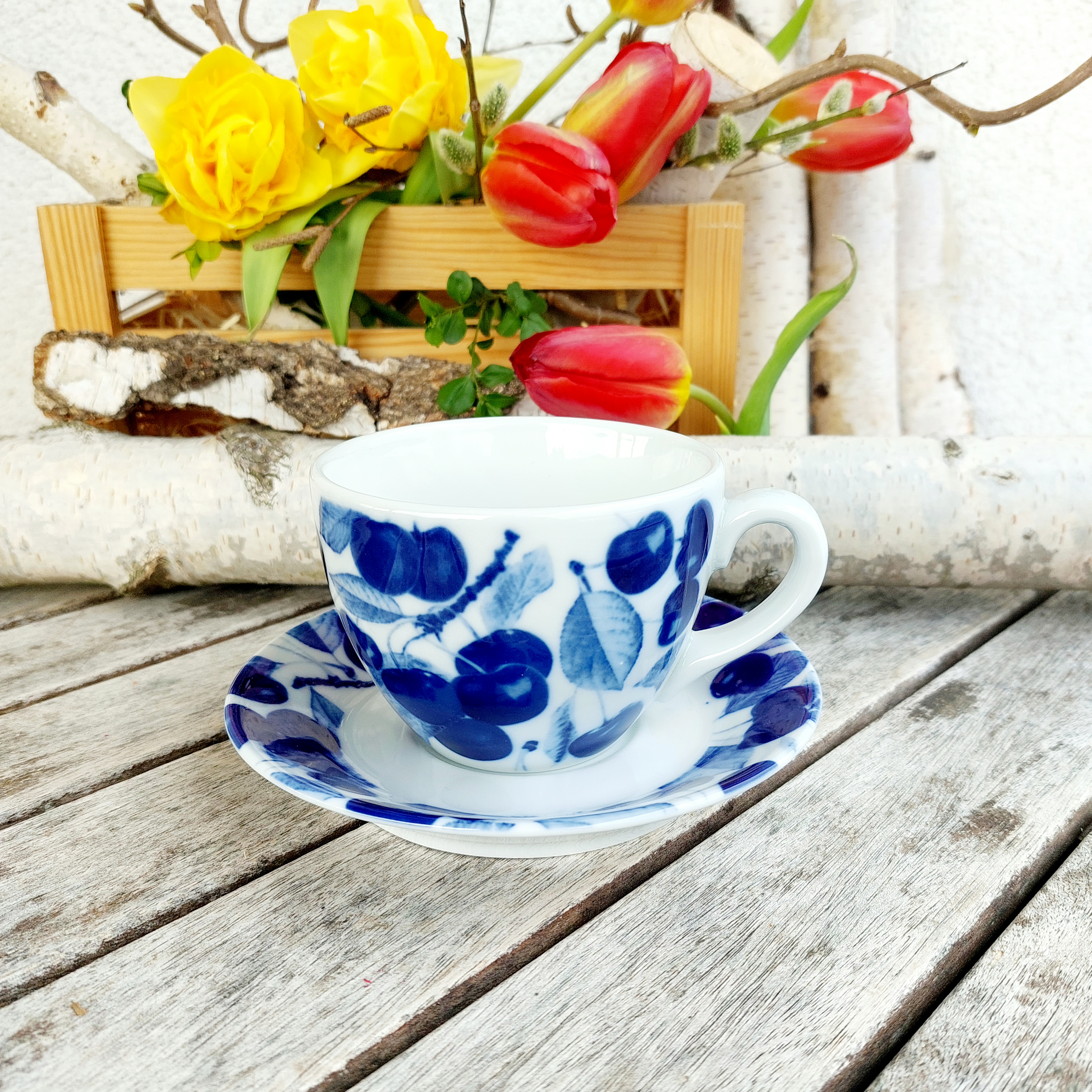 MILADA šálek 250 ml s podšálkem, modré třešně, Český porcelán Dubí