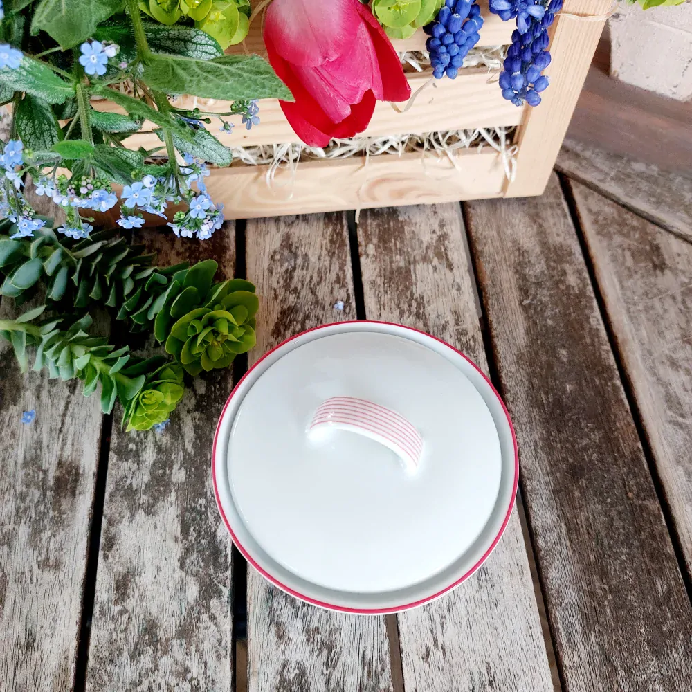 TOM cukřenka 200 ml, červená linka, Thun 1794