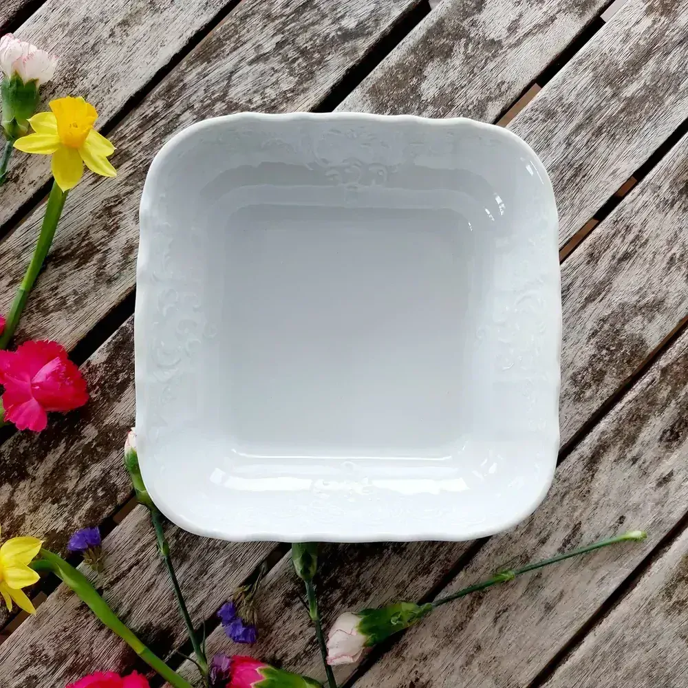 BERNADOTTE miska kompotová 4-hranná 16 cm, bílá,  Thun 1794