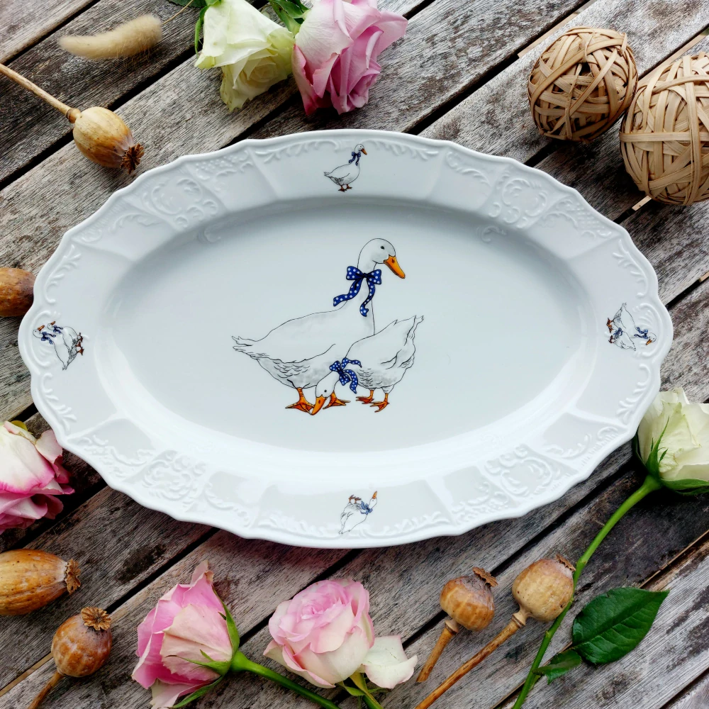 BERNADOTTE mísa oválná 36 cm, husy, Thun 1794