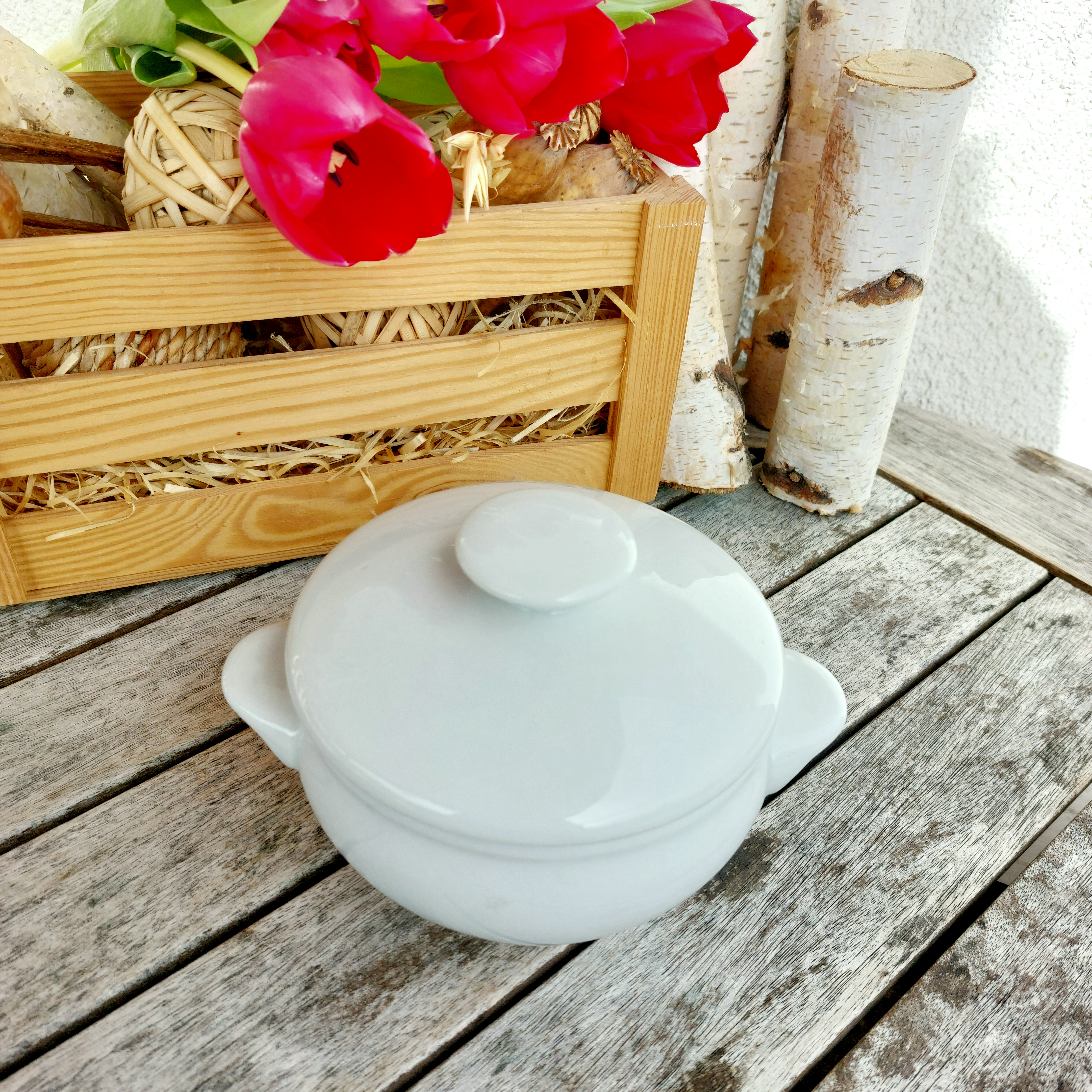 JOSEFINE šálek na polévku  s víčkem, bílý, G. Benedikt 1882