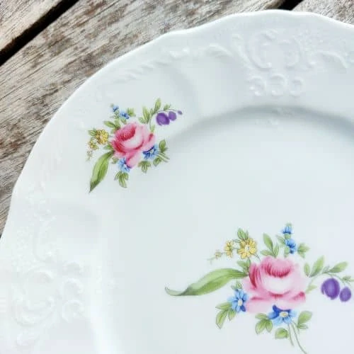 BERNADOTTE talíř dezertní 19 cm, míšeňská růže, Thun 1794