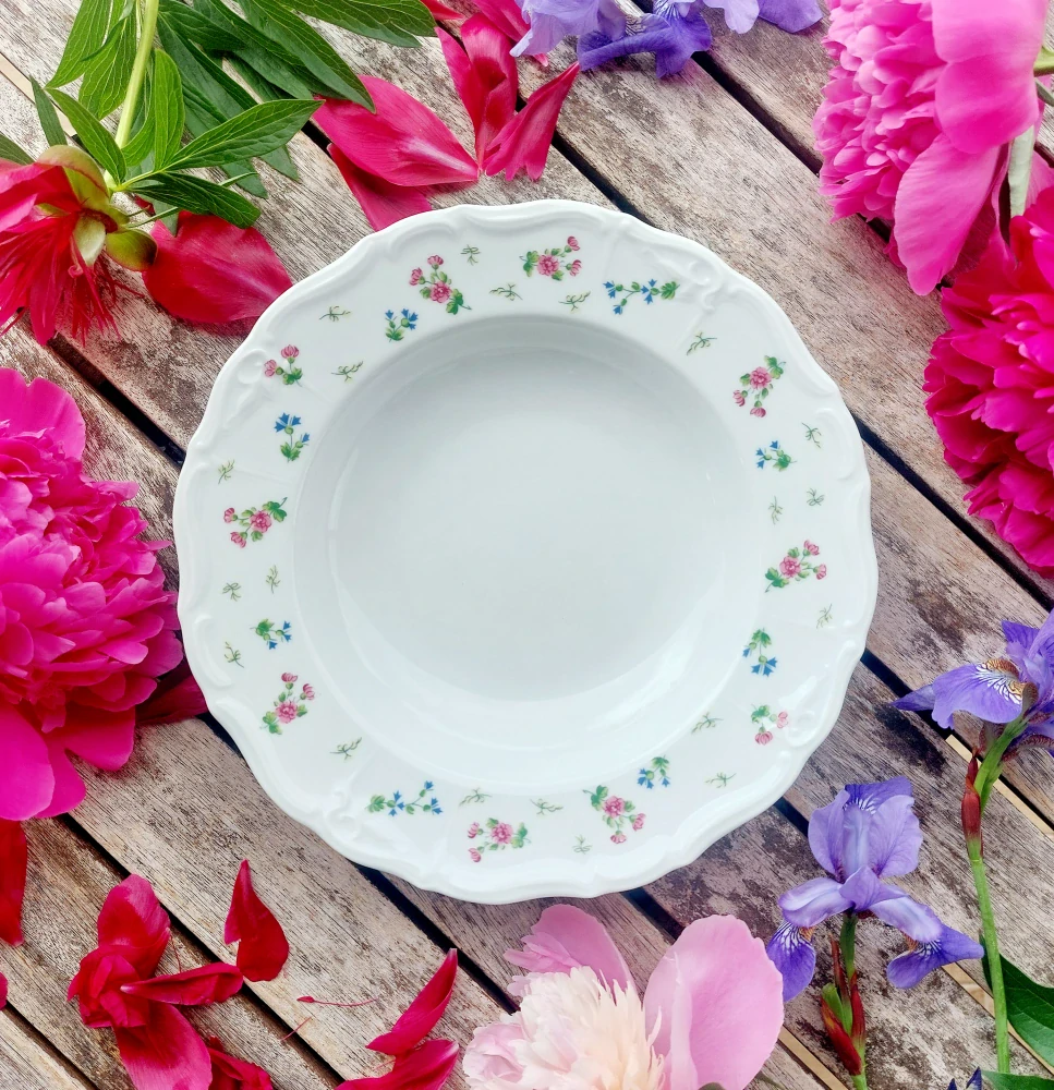 MARIE LOUISE talíř hluboký 23 cm, luční květy, Thun 1794