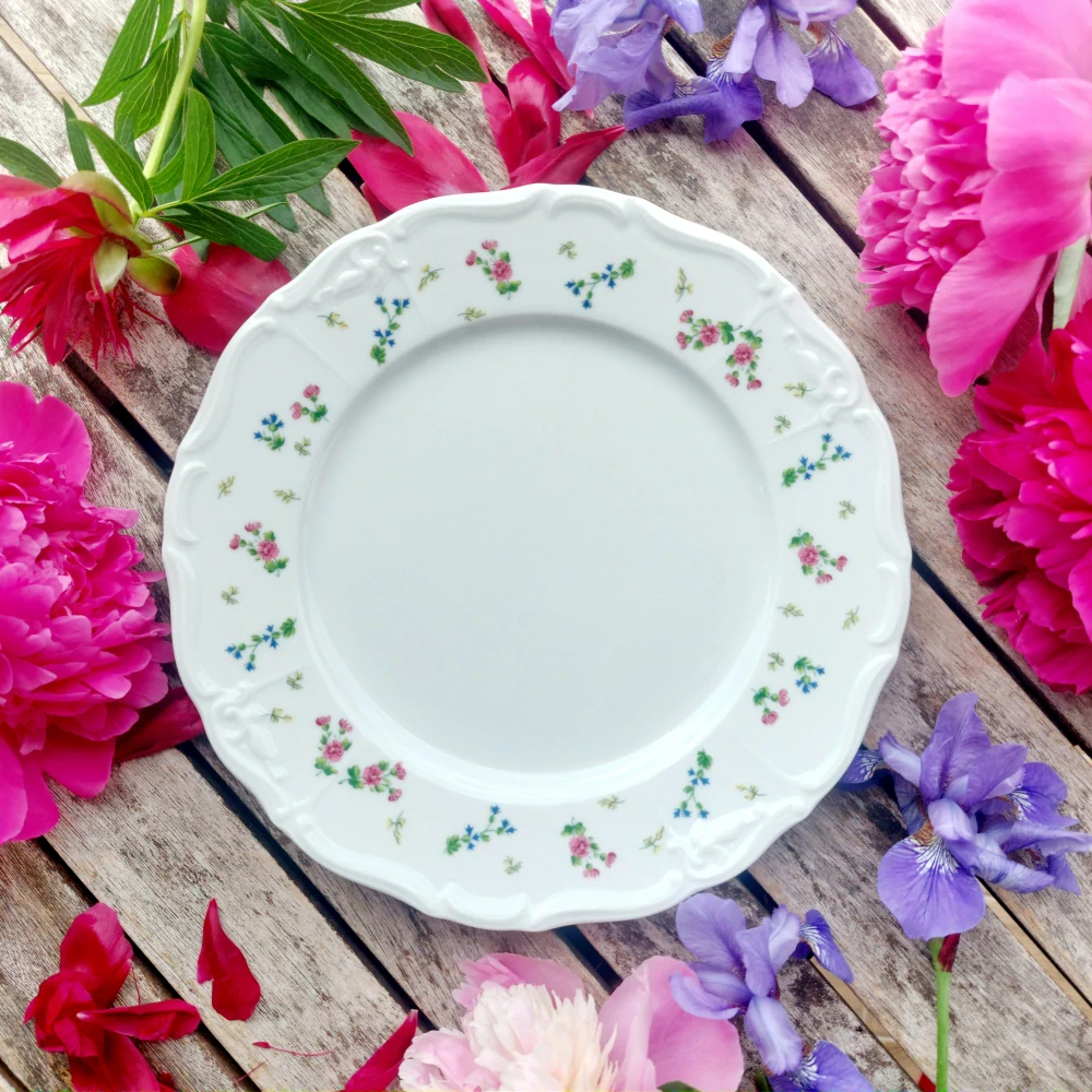 MARIE LOUISE talíř mělký 25 cm, luční květy, Thun 1794