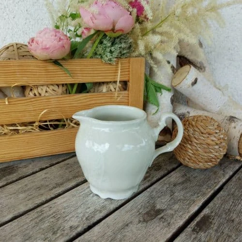 BERNADOTTE IVORY mlékovka 250 ml, slonová kost, Thun 1794