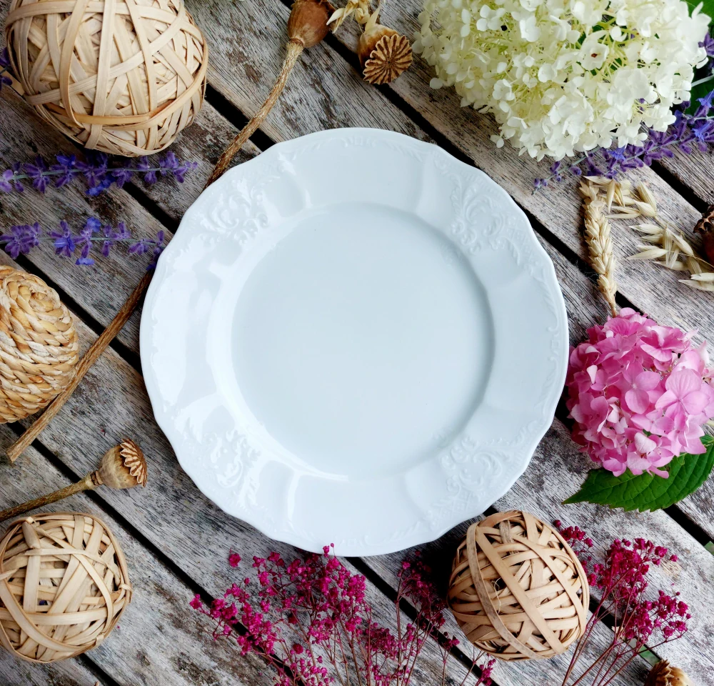 BERNADOTTE talíř dezertní 19 cm, bílý, Thun 1794