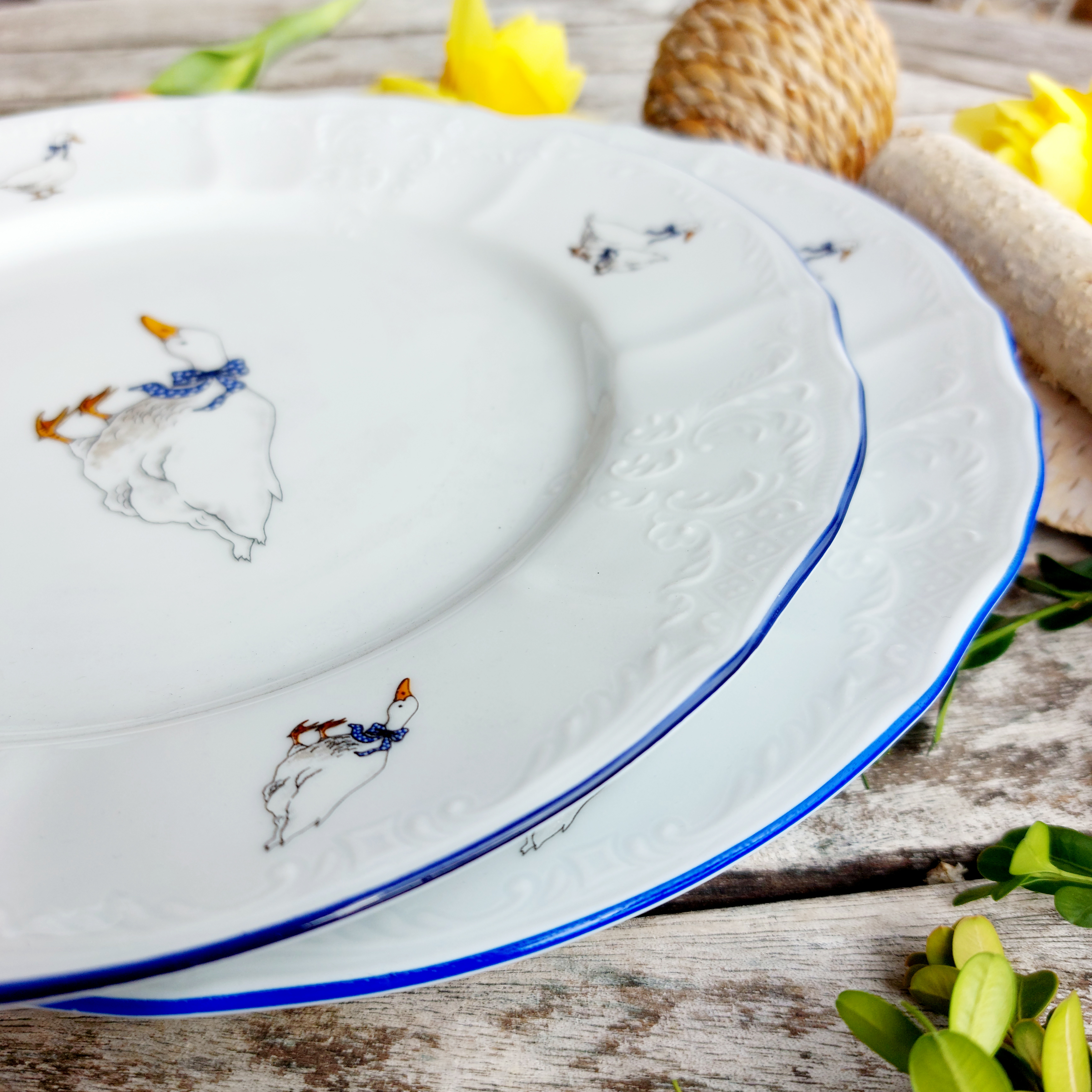 BERNADOTTE talíř dezertní 21 cm, husy a tmavě modrá linka, Thun 1794