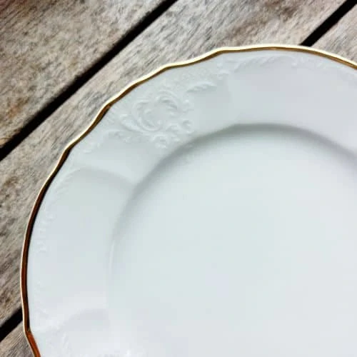BERNADOTTE talíř dezertní 21 cm, zlatá páska, Thun 1794