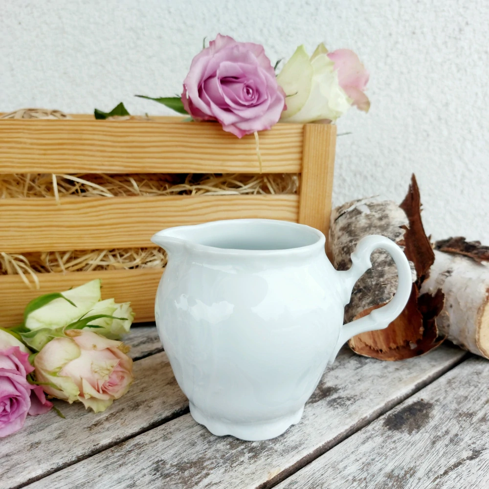 BERNADOTTE mlékovka 250 ml, bílá, Thun 1794