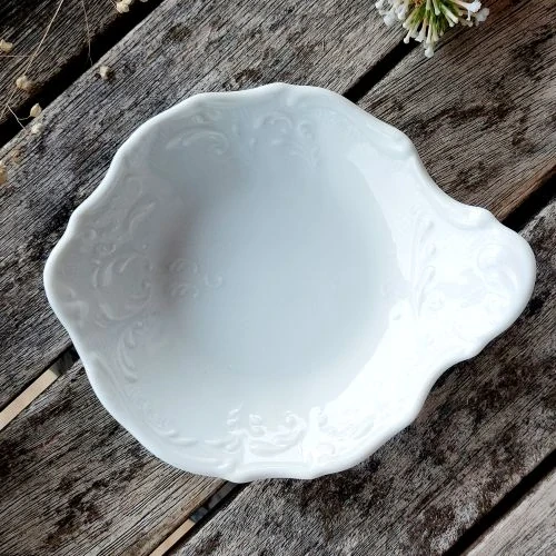 BERNADOTTE petitka 11 cm, bílá, Thun 1794