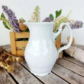 BERNADOTTE mlékovka 1000 ml, bílá, Thun 1794