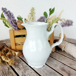 BERNADOTTE mlékovka 1000 ml, bílá, Thun 1794